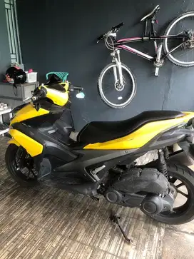 Dijual Aerox kuning 2017