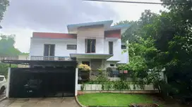 Dijual rumah cantik, luas di Menteng Bintaro