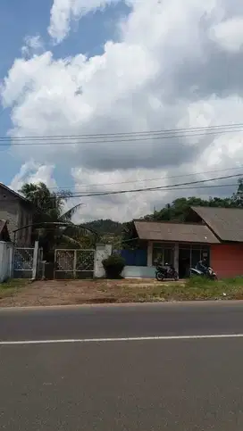 Tanah di Jalan Raya Padalarang arah purwakarta ex. pabrik Air Kemasan