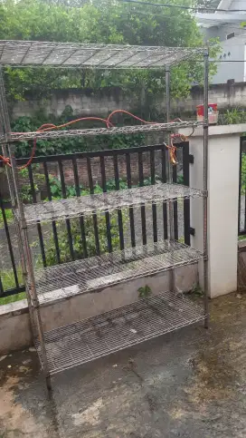 rak besi krisbow