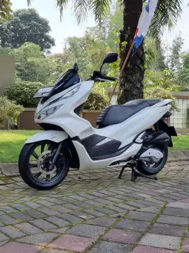 Honda PCX 150 ABS Keyless 2020 Putih Odo 6rb Siap Pakai Koko Motor