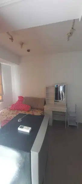 Apartemen Menteng Square Studio Furnished Tahunan Salemba Jakarta Pusa