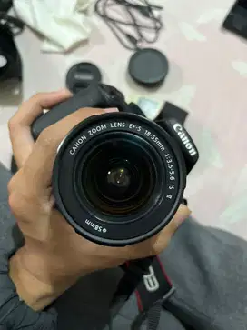 Kamera Canon 1200D