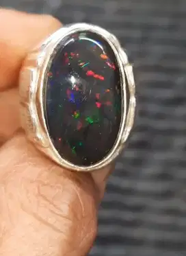 Black oval banten