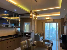 DISEWAKAN APARTEMEN THAMRIN RESIDENCES 3BR