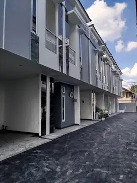 Di Jual Rumah Cluster Mewah di Pisangan Baru Jakarta  Timur