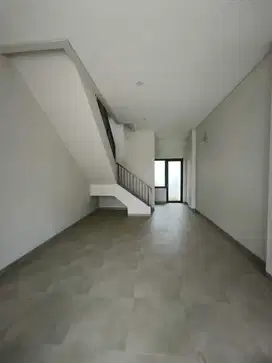 Di Sewa kan Ruko baru  di Kota wisata