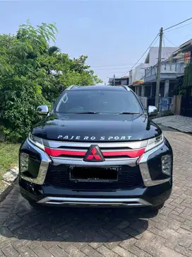 PAJERO SPORT DAKAR 4X2 AT, TAHUN2022