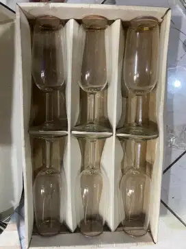 Gelas Kaca (Wine)