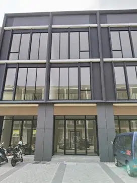 Disewakan Ruko baru Hampton Avenue Blok. C