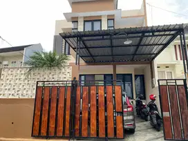 Rumah Villa Plus Perabot Pesanggrahan Kota Batu