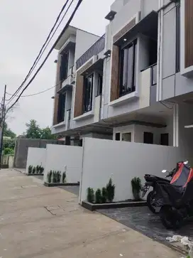 Rumah baru mewah 2 lantai di beiduri cempaka baru jakarta pusat