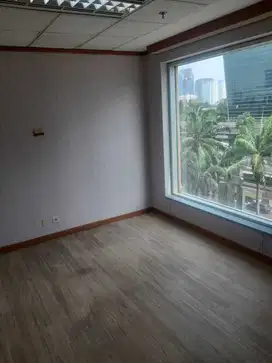 Disewakan ruang kantor luas 58 sqm fitted Kuningan Jakarta Selatan