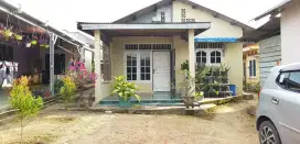 JUAL TANAH + RUMAH + KIOS
