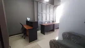 Ruang Kantor Bandung Strategis Untuk 4-5 Orang Tinggal Bawa Laptop