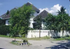 RUMAH DI JUAL MEDAN BARU 5 KAMAR TIDUR