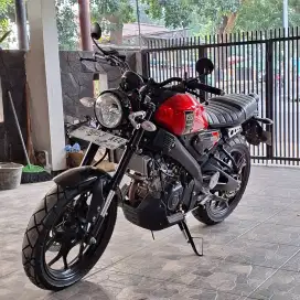 Yamaha XSR 155 Mulus Low KM 2000km Tangan-1