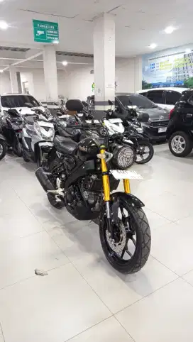Yamaha xsr custom 155