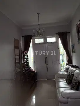 Rumah Strategis Dan Bebas Banjir Di Pondok Kopi Jak Tim S7366