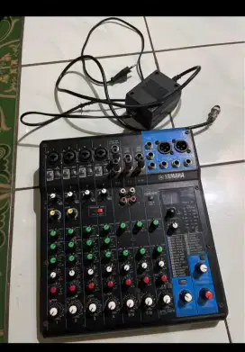 Mixer audio  Yamaha MG10XU