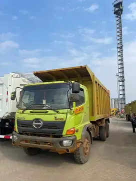 Hino Dump truck NIK 2022