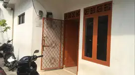 DISEWAKAN RUMAH TINGGAL MINIMALIS KAWASAN BANDENGAN JAKARTA BARAT