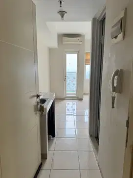 Disewakan Apartemen Murah Banget Springlake Summarecon