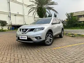 2015 TDP 8,JT Nissan X-Trail 2.5 Bensin-AT Silver