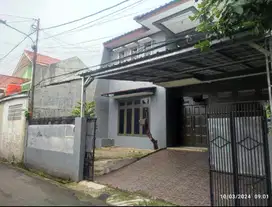 Di Sewakan  Rumah  Poltangan tj barat