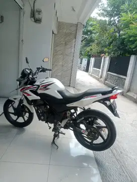 Cb 150 R plat nomor bandung