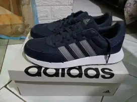 Sepatu running 50S