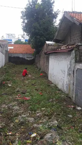 Disewakan tanah komersil di area Duren sawit pinggir jalan,,60juta/thn