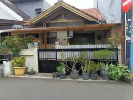 Dijual cepat fumah standar kahu barat rawamangun kampung ambon jakarta