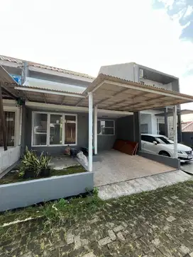 Rumah siap huni DP 0% lokasi 10 menit ke stasiun depok