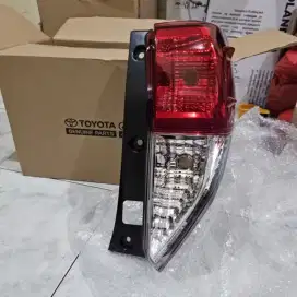 Stoplamp Kanan Innova Reborn 2019