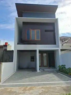 Rumah 2 LT Strategis dengan potensi investasi tumbuh di kota medan