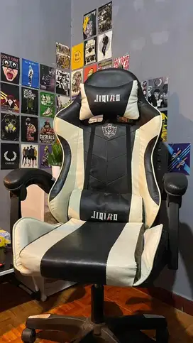 Kursi gaming Merk JIQIAD