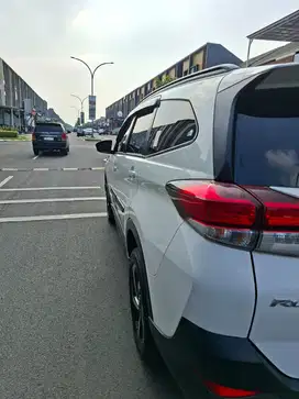 Toyota Rush 2019 Bensin