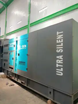 Genset 650 KVA Built Up