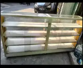 ETALASE BEKAS WARUNG SEMBAKO ATAU APOTIK DAERAH SUNTER JAKARTA UTARA