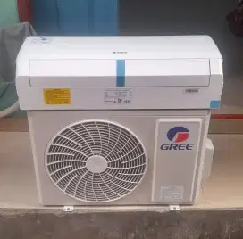 Jual ac gree 1pk R32 terbaru 7 bln pakek mulus ori fu