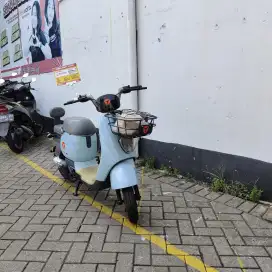 SEPEDA LISTRIK YADEA MINIO