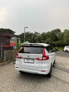 Istimewa Ertiga GX 1.5 AT Non Hybrid Sport Facelift