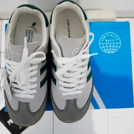 Adidas samba x clarks