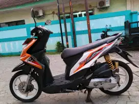 Honda beat FI 2014 stater tokcer halus mulus terawat