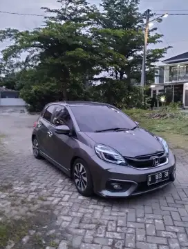 Mobil bekas baguss mulus