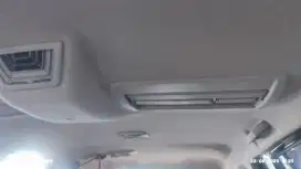 Bongkar pasang plafon mobil