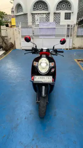 HONDA SCOOPY 2018