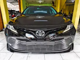 TOYOTA CAMRY 2.5 V SUNROOF AT 2020 MATIC LIKE NEW