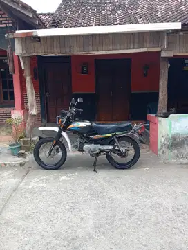 Honda win th 2001 plat AB oryginal